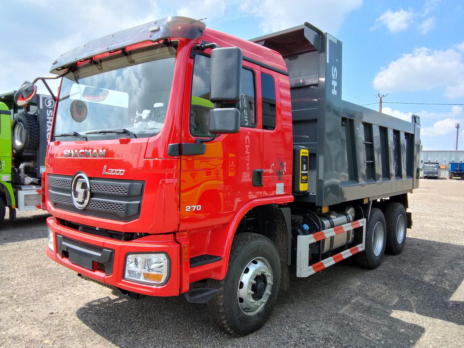 Shacman Самосвал L3000 6x4