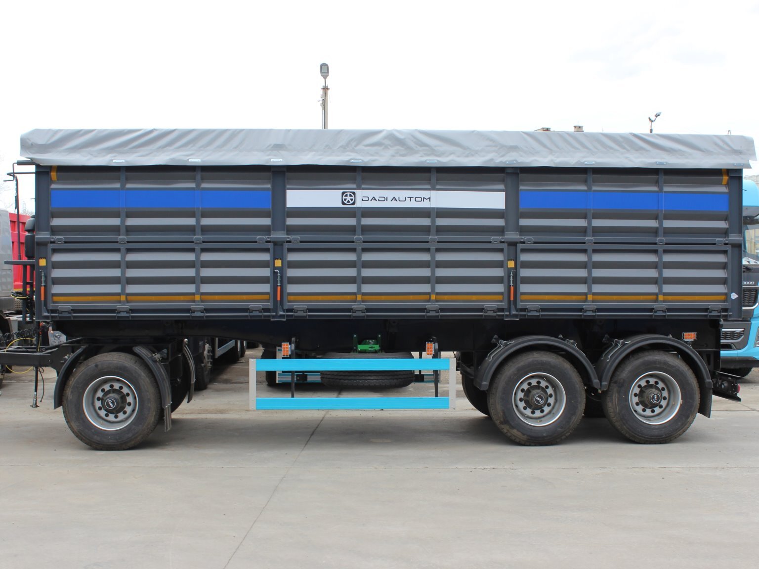 Hongyan Зерновоз 6X4 C6HR 390 л.с. - фото 13