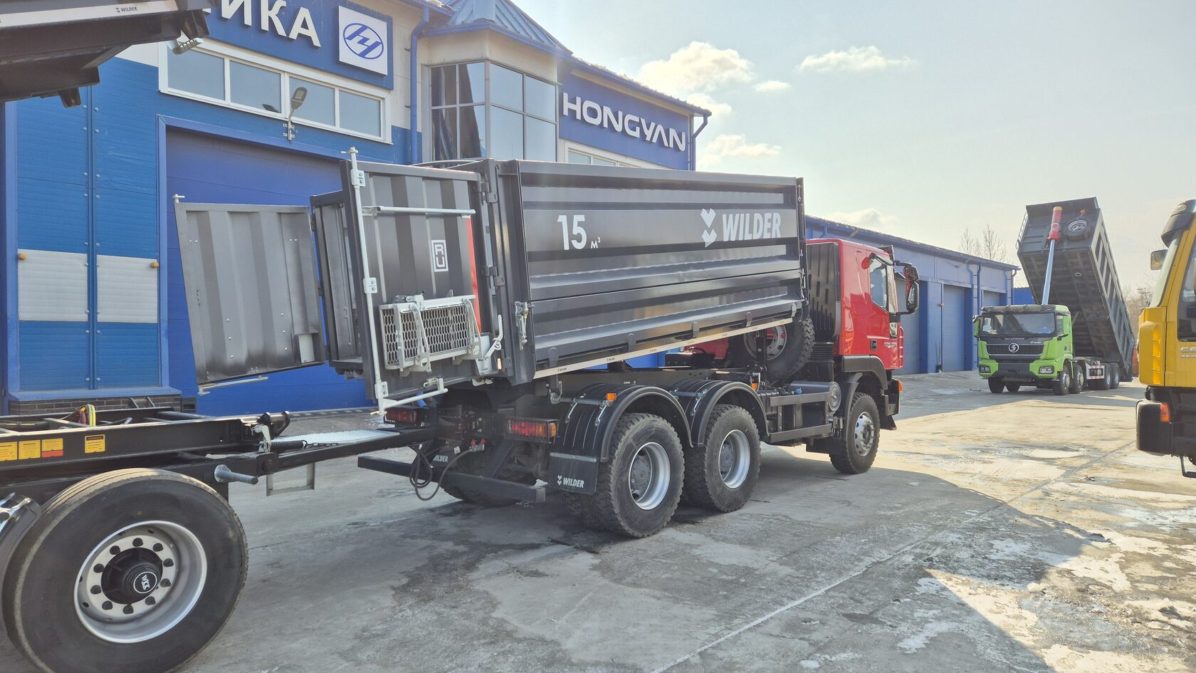 Hongyan Зерновоз 6X4 WILDER 450 л.с. Трехсторонняя разгрузка - фото 9