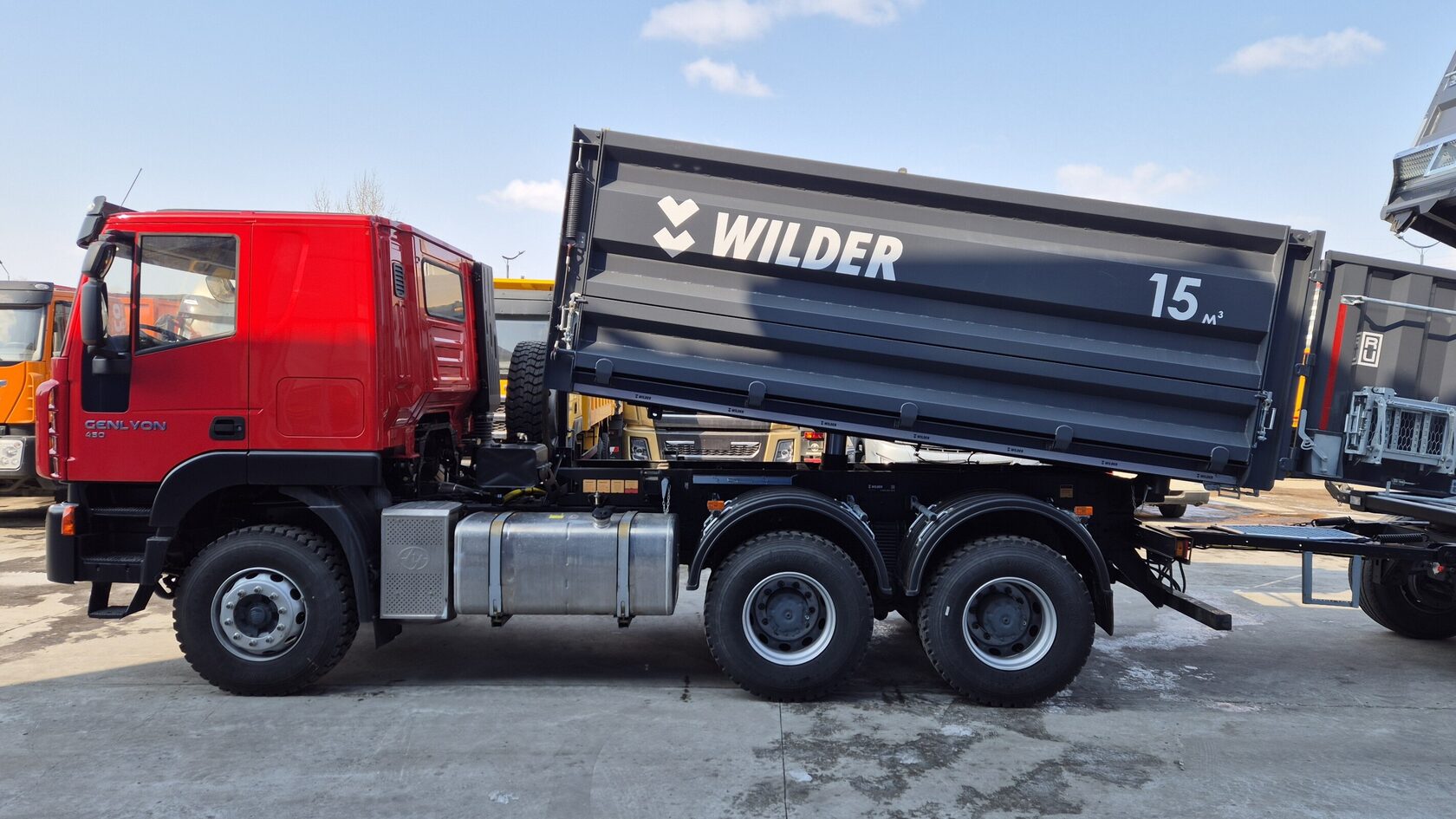 Hongyan Зерновоз 6X4 WILDER 450 л.с. Трехсторонняя разгрузка - фото 11